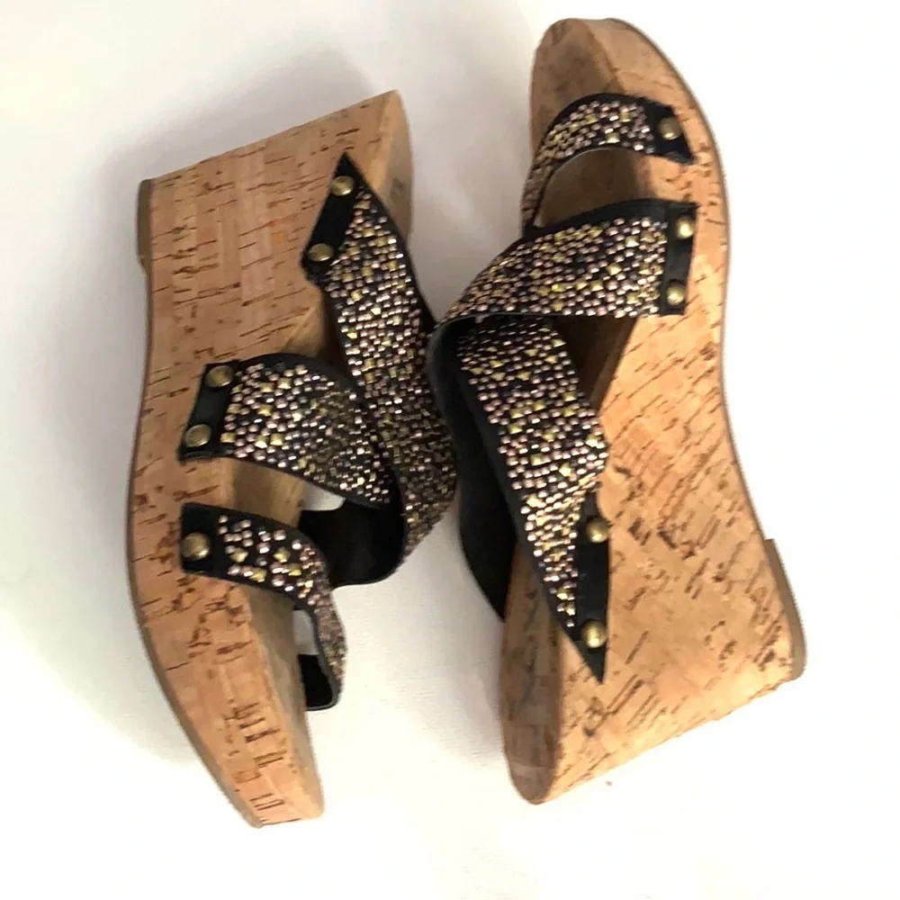 XOXO Cork jeweled wedge Sandals, Size 7.5